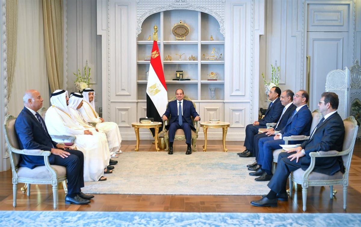  السيسي ورئيس وزراء قطر يبحثان البناء على مخرجات اللجنة العليا 