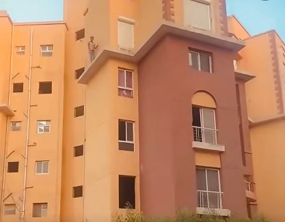 eedf3fbe33.jpg