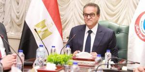 الصحة تعتمد حركة تكليف 5202 طبيب أسنان وتحدد ضوابط استلام العمل
