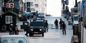 قوات الاحتلال تقتحم قرية قراوة بني زيد بالضفة الغربية - النيل نيوز