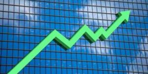 رغم تراجع المؤشرات العامة.. أسهم قيادية تقود ارتفاعات بورصات الإمارات بالمنتصف - النيل نيوز