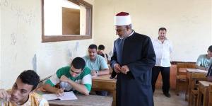 عبد الغني والشرقاوي يتفقدان امتحانات الدوراالثاني للشهادة الثانوية الأزهرية في أول أيامها - النيل نيوز