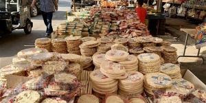 حماية المستهلك يحذر من حلوى المولد: 7 علامات تكشف المنتج غير الصالح قبل الشراء - النيل نيوز