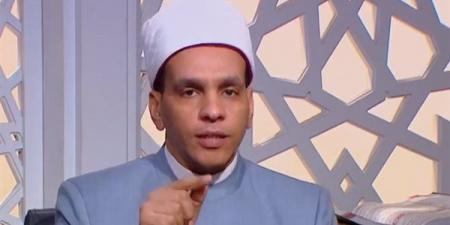 هل يجب الغسل وإعادة الدخول في الإسلام بعد سبّ الدين عند الغضب؟ أمين الفتوى يجيب (فيديو) - النيل نيوز