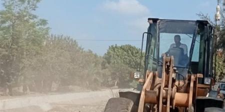 بعد تطهير الترع.. محافظ القليوبية يوجه برفع المخلفات فورًا ويشدد: ممنوع التراكم - النيل نيوز