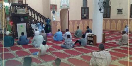 "أوقاف قنا" تعقد مجالس لقراءة "الشمائل المحمدية" للتعريف بهدي النبي وأخلاقه (صور) - النيل نيوز