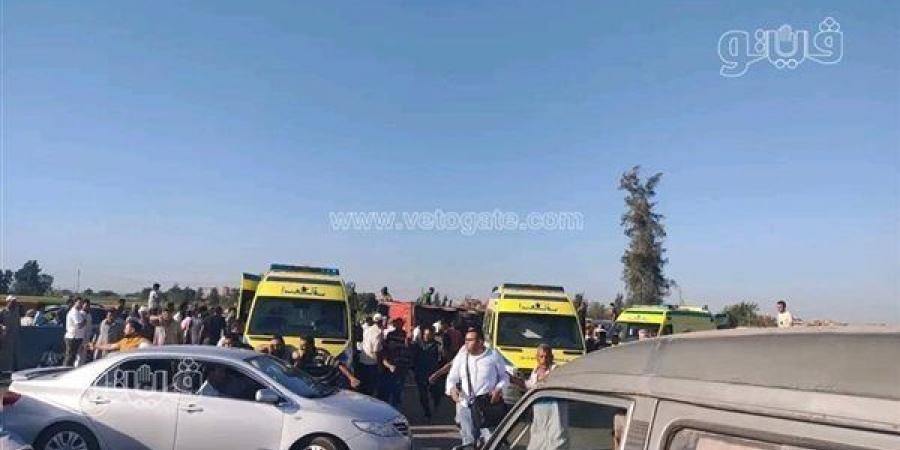 تفاصيل مصرع سيف وعبد الله، صديقان جمعتهما الدراسة ورحلا معًا في حادث بالشرقية (صور)