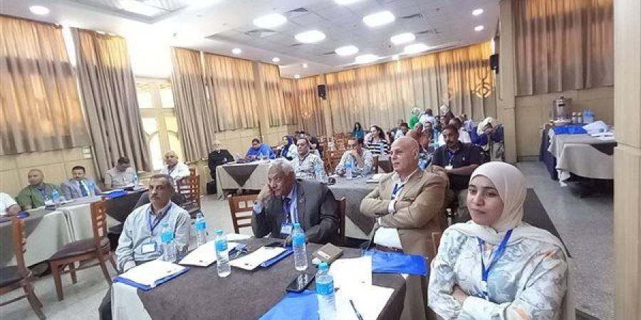 زراعة أسيوط تشارك في مشروع "التمكين البيئي"