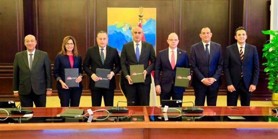 بروتوكول تعاون بين التعليم والاستثمار والوطنية للتدريب لإطلاق البرنامج الرئاسي لتأهيل النشء للقيادة