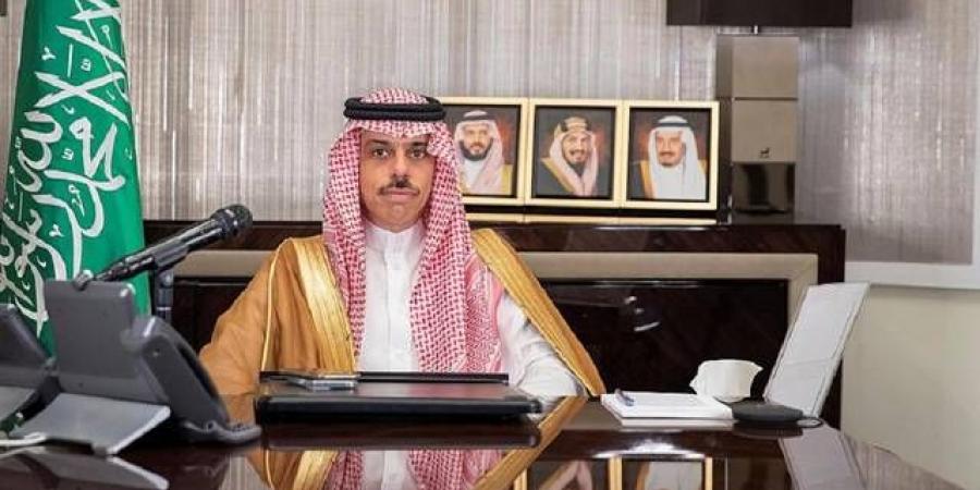 وزير الخارجية السعودي يبحث مع نظيريه القطري والعُماني تطورات المنطقة - النيل نيوز