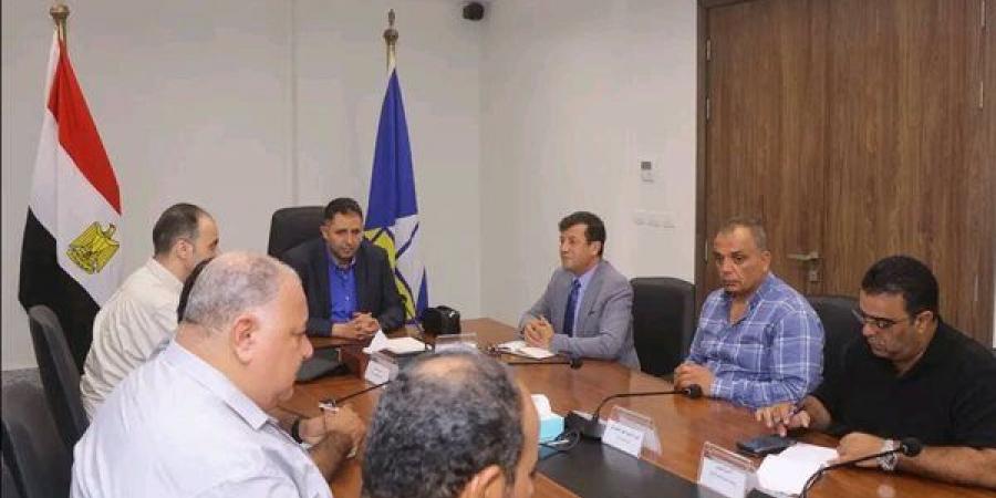 محافظ دمياط للقيادات المحلية الجديدة: التواجد الميداني وخدمة المواطنين أولوية قصوى - النيل نيوز