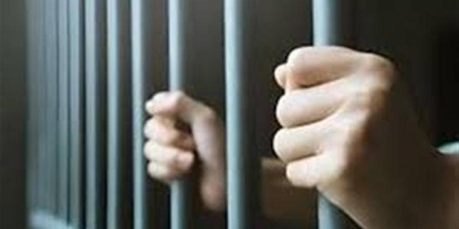 "بيوزع جملة وقطاعي"، مباحث مغاغة تضبط تاجر مخدرات وسلاح يوزع سمومه باستخدام دراجة نارية - النيل نيوز