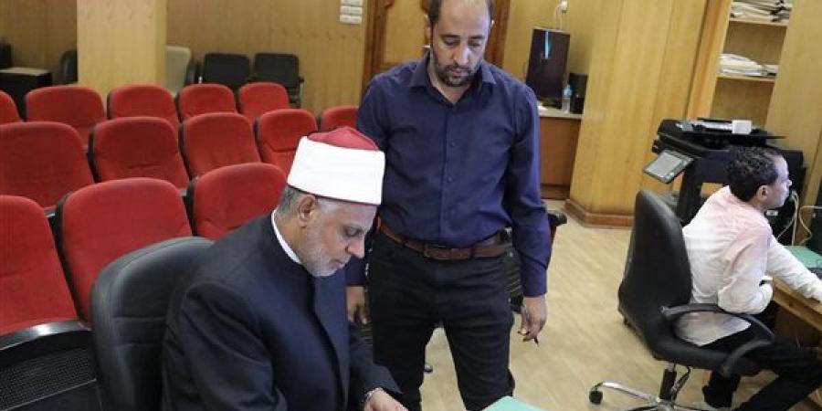 بوجود رئيس القطاع، غرفة عمليات امتحانات الثانوية الأزهرية تتابع سير امتحانات الدور الثاني - النيل نيوز