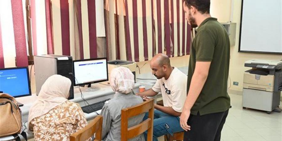 تنسيق الدبلومات الفنية 2026، الموعد ورابط تسجيل الرغبات والكليات والمعاهد المتاحة - النيل نيوز