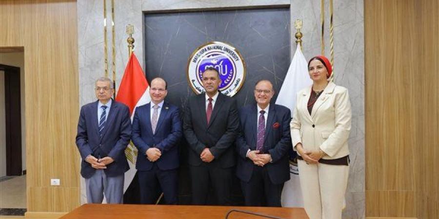 بروتوكولا تعاون لتدريب طلاب طب وتمريض المنصورة الأهلية داخل المنشآت الصحية بالدقهلية - النيل نيوز