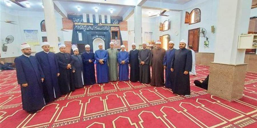 أوقاف الفيوم تطلق قافلة دعوية بالمشاركة مع الأزهر الشريف إلى قرية الشواشنة - النيل نيوز