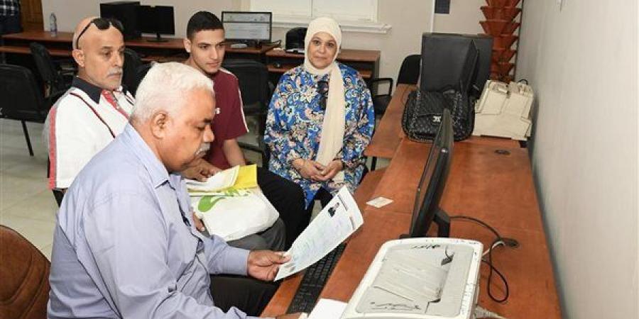 استمرار تسجيل طلبات تقليل الاغتراب لطلاب الثانوية والقبول وفقًا للقواعد والطاقة الاستيعابية - النيل نيوز